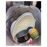 Dinnerware and Serveware Lot