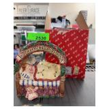 Fitz and Floyd Ceramic Christmas Bed Figurine