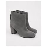 Steve Madden Cynthia Suede Ankle Boots 8M