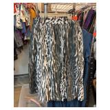 St. John Animal Print Skirt Size 6