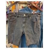 PacSun Black Denim Cut-Off Shorts Size 32