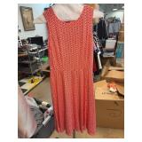 Red and White Sleeveless Patterned Dress