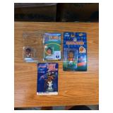 Sports Mini Figures Assortment, 4 Pieces