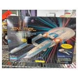 Playmates Star Trek U.S.S. Excelsior NCC-2000
