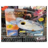 Star Trek Voyager U.S.S. Voyager Model