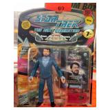 Star Trek TNG Commander Riker Figure