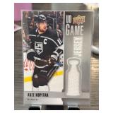 2019-20 Upper Deck Anze Kopitar Jersey Card