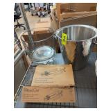 Pampered Chef Decorators, Glass Trifle Bowl,
