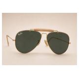 Ray-Ban Aviator Sunglasses with Case