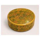 Hand-Painted Lacquered Papier-Mï¿½chï¿½ Box