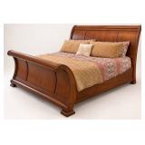 Vintage Bernhardt Sleigh King Bed Set