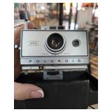 Polaroid Automatic 350 Land Camera