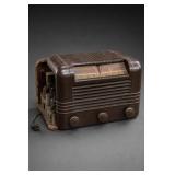 RCA Radiola Vintage Tabletop Tube Radio Receiver