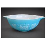 Pyrex Amish Butterprint Cinderella Mixing Bowl 4qt
