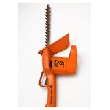 One BLACK+DECKER 13-Inch Cut Hedge Trimmer