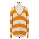 NUGGETS Long-sleeved Sweater 100% acrylic Size M