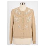 Sweater 70% lambs wool, 20% angora, 10% nylon