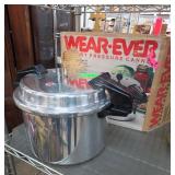 Wear-Ever Pressure Canner