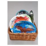 Wonder Woman & Mixed Character Paper Plate Set