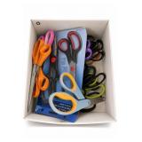 Helpful Hand P.C. Scissor Set Lot
