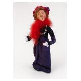 Byers' Choice The Carolers 2005 Figurine