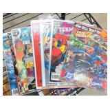 Marvel/DC Comics Lot: Avengers, Robin, Power Pack