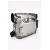 JVC GR-D250U Digital Video Camera 25x Zoom