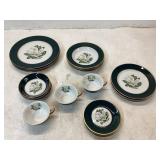 23 Arcadian Magnolia Dinnerware Pieces