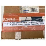 GM Brake Master Cylinder Assembly, 174-1228