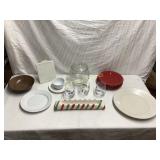 Tableware Including 15 Pieces Total