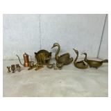 16 Brass and Copper Decor Items