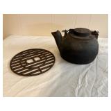 Cast Iron Kettle with Trivet