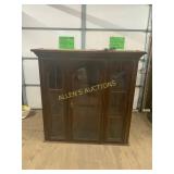 Broyhill Illuminated Display Cabinet