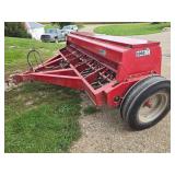 Case IH Mod. 5100 Soybean Special 21-hole double disc grain drill