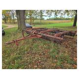 IHC Mod. 415 13’ cultimulcher, dual wheels w/hyd. cyl.