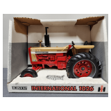 International Mod. 1026 Demonstrator Ertl 1/16th