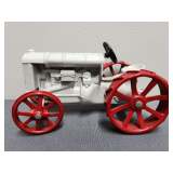 Fordson caste iron 1/16th no box