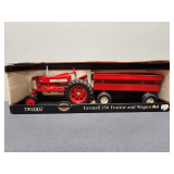 Farmall Mod. 350 & wagon set Ertl 1/16th