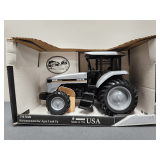 White Mod. 6195 Workhorse Scale Models 1/16th