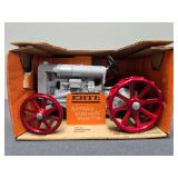 7. Antique Fordson Tractor Ertl 1/16th