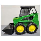21. John Deere skid steer Ertl 1/16th no box