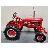 25. Farmall Mod. 130 Ertl 1/16th no box