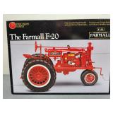 47. Farmall Mod. F-20 Precision Series Ertl 1/16th