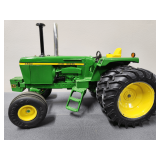 John Deere Mod. 4630 1/16th no box