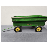 John Deere forage wagon 1/16th no box