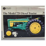 John Deere Mod. 720 diesel Precision Classics Ertl 1/16th