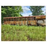 Diamond D 24’ goose neck stock trailer