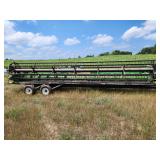 JD 630 F Hydraflex 30’ grain platform