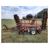 Krause 1900 25’ winged wheel disc