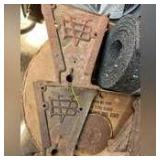 John Deere Van Brunt Seeder Cast Iron End Pieces